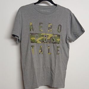 Aeropostale Gray and Green Camo Men Tee Size Small